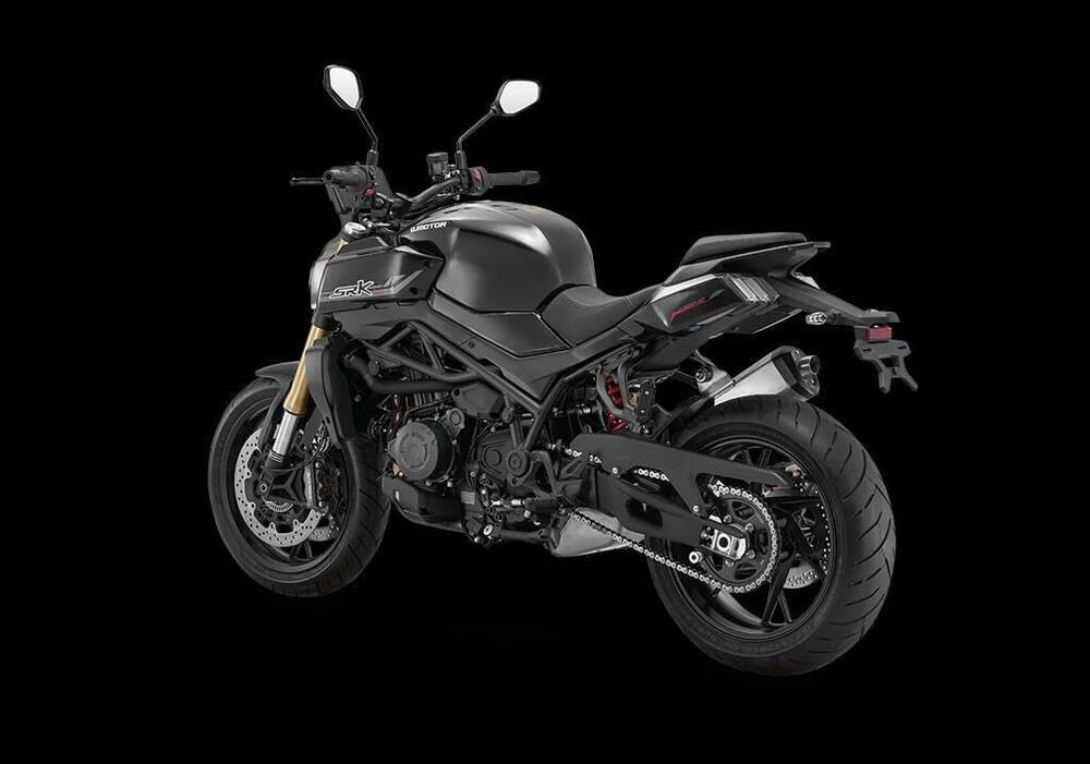 QJ Motor SRK 900 (2025) (3)