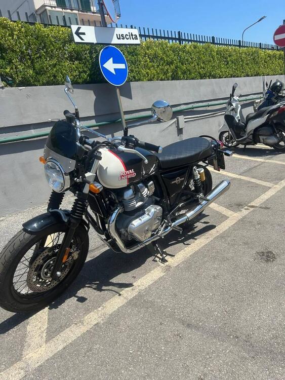 Royal Enfield Interceptor 650 (2021 - 25) (5)