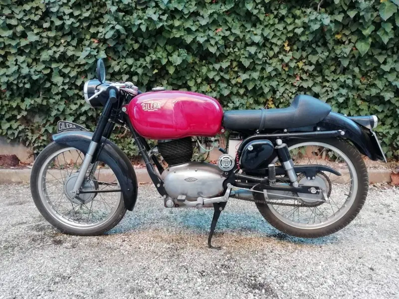 Gilera 150 Sport