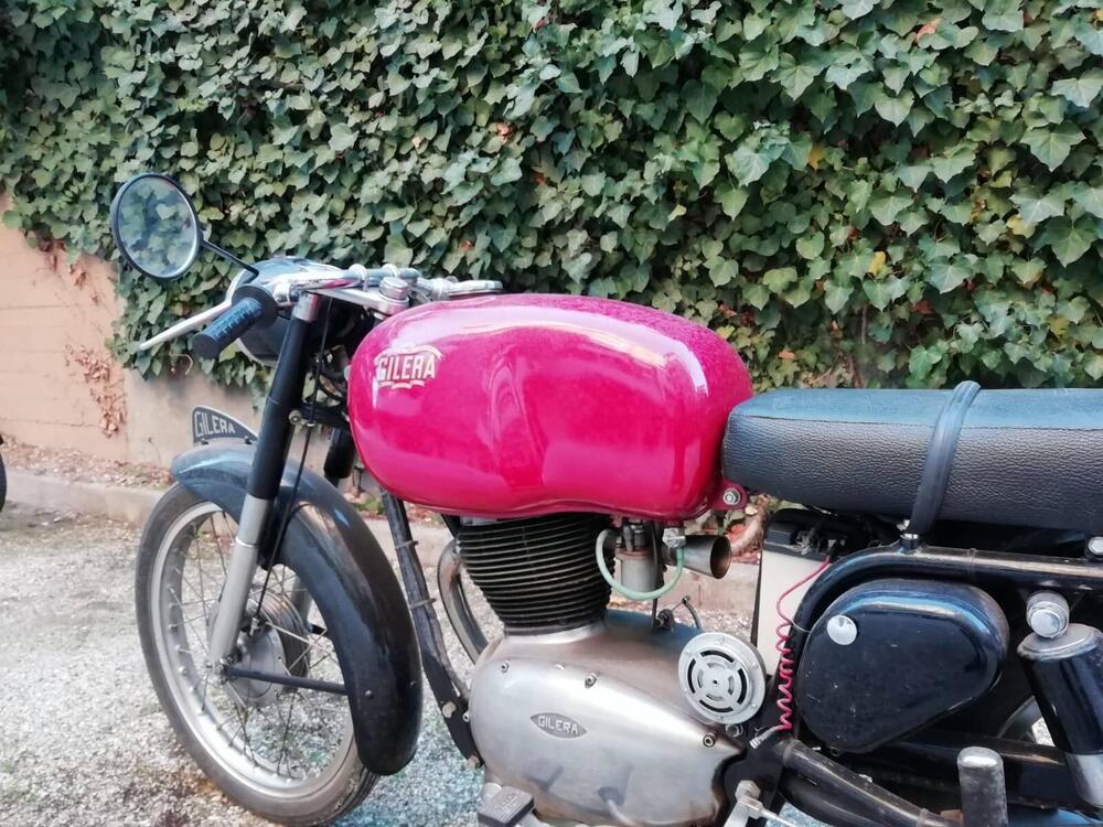 Gilera 150 Sport (2)