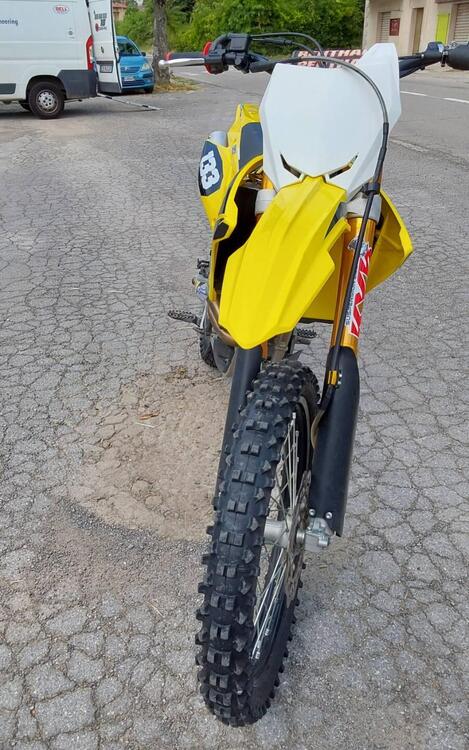 Suzuki RM-Z250 (2019 - 20) (4)