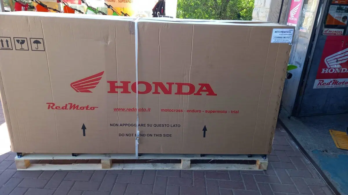 Honda CRF 450R (2026) (3)
