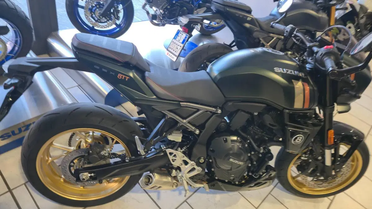 Suzuki GSX-8TT (2025 - 26) (3)