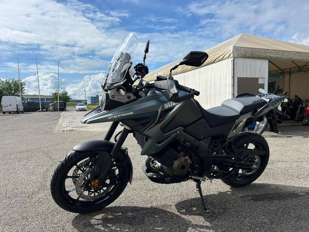 Suzuki V-Strom 1050SE (2025) (3)