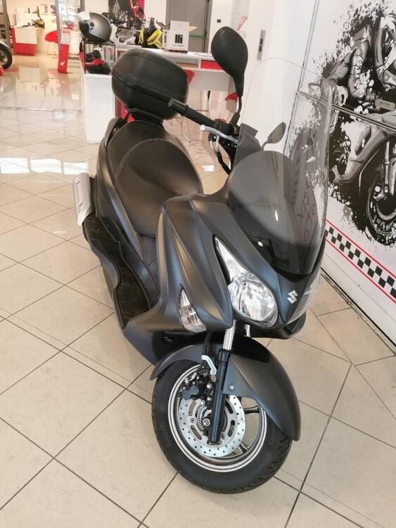 Suzuki Burgman UH 200 (2014 - 15) (3)