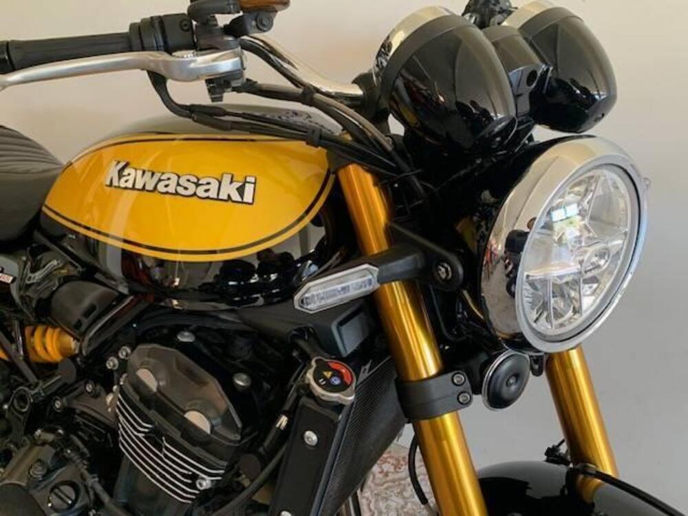 Kawasaki Z 900 RS (2022 - 25) (4)