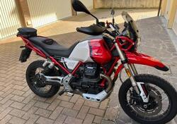Moto Guzzi V85 TT (2021 - 23) usata