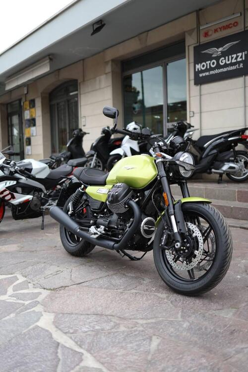 Moto Guzzi V7 Sport (2025)