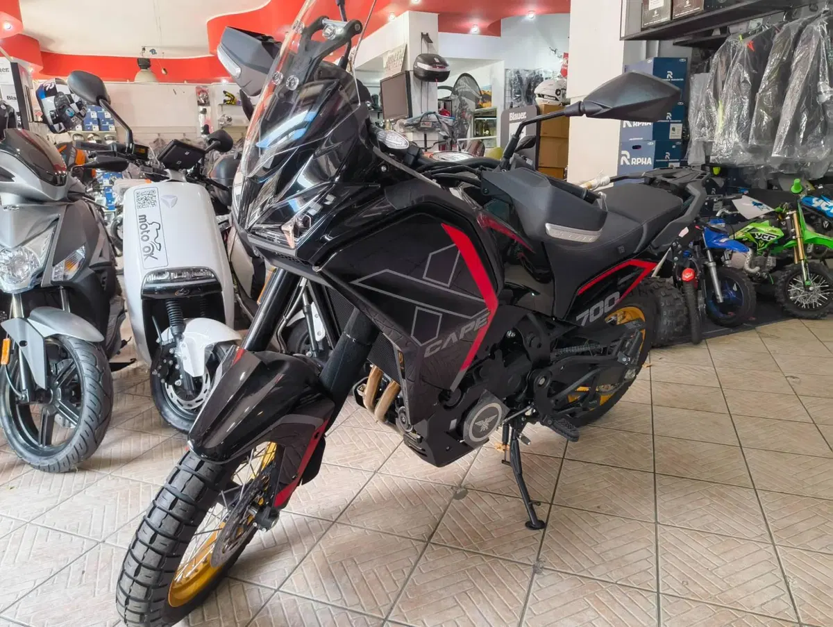 Moto Morini X-Cape 700 Gold Edition (2025 - 26) (3)