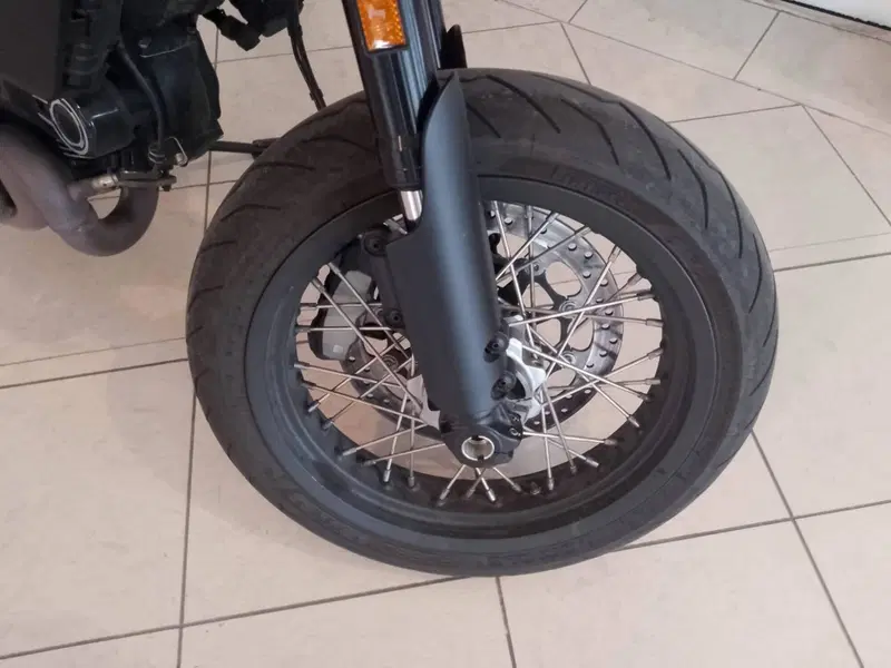 Ducati Scrambler 800 Urban Motard (2022) (4)