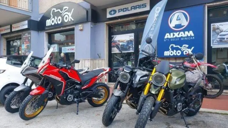 Moto Morini SEIEMMEZZO STR (2022 - 26) (2)