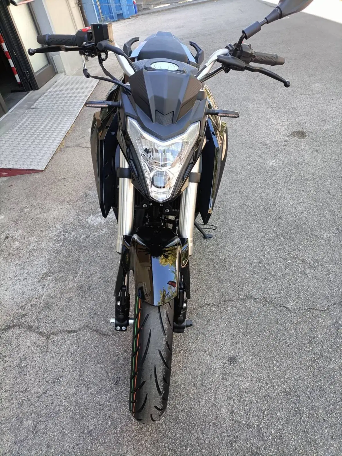 Cyclone Battlo 5S (2025 - 26) (3)