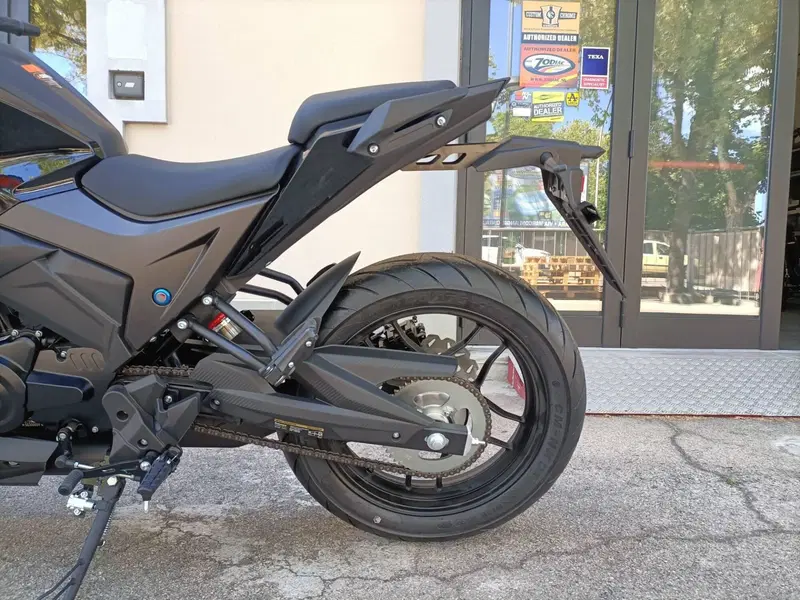 Cyclone Battlo 5S (2025 - 26) (8)