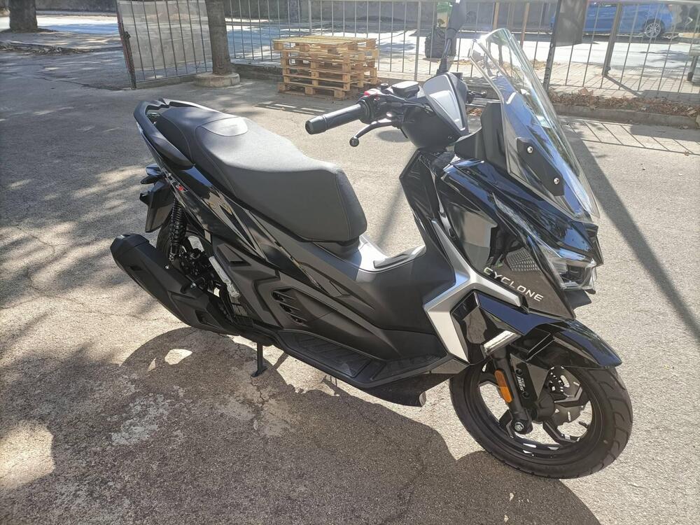 Cyclone RT1 (2025) (4)