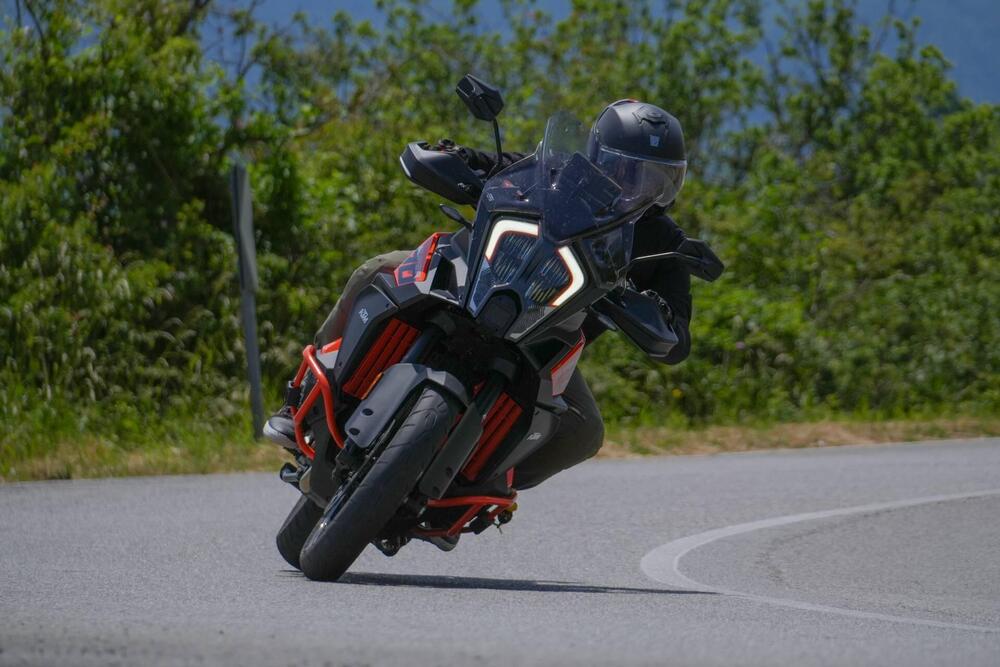 KTM 1290 Super Adventure S (2022 - 25) (2)