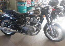 Royal Enfield Classic 650 (2025) nuova