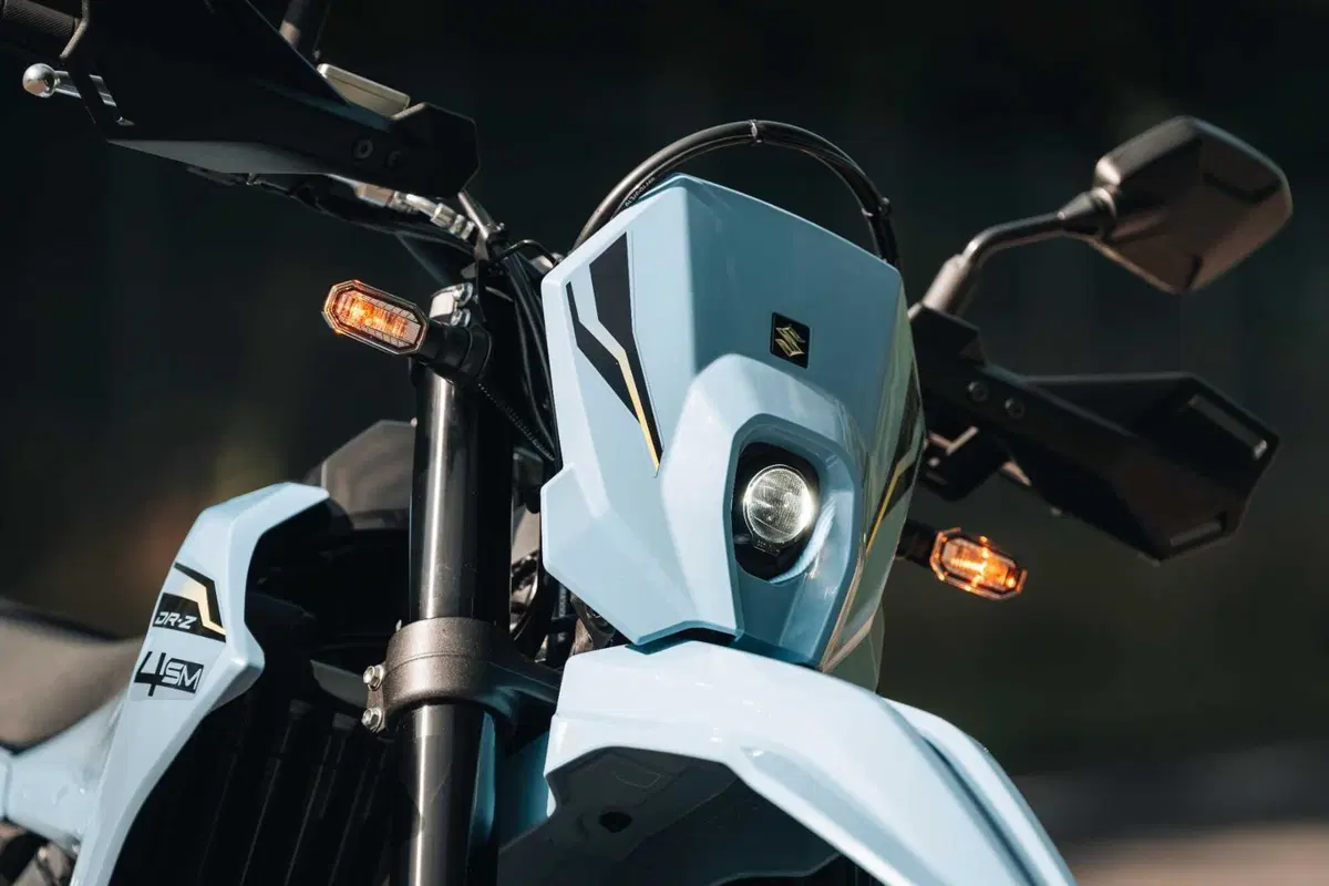 Suzuki DR-Z4 SM TEST: come va, Pro e Contro [VIDEO E GALLERY] (34)