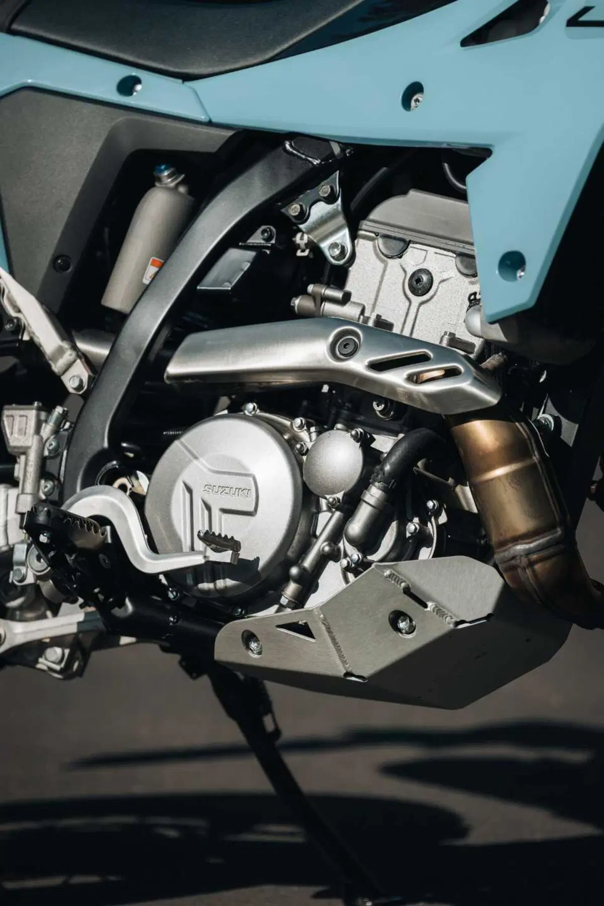 Suzuki DR-Z4 SM TEST: come va, Pro e Contro [VIDEO E GALLERY] (3)