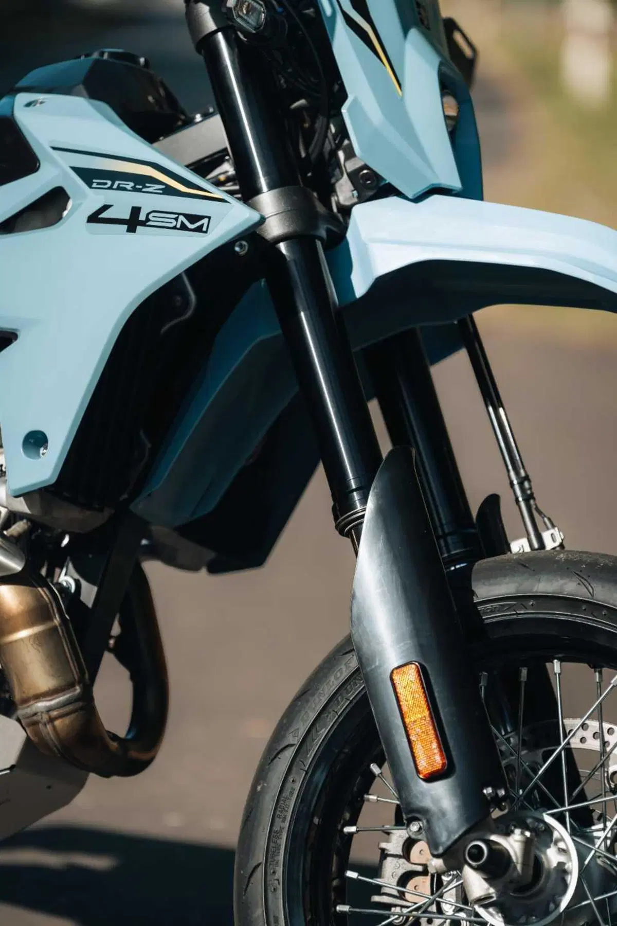 Suzuki DR-Z4 SM TEST: come va, Pro e Contro [VIDEO E GALLERY] (5)