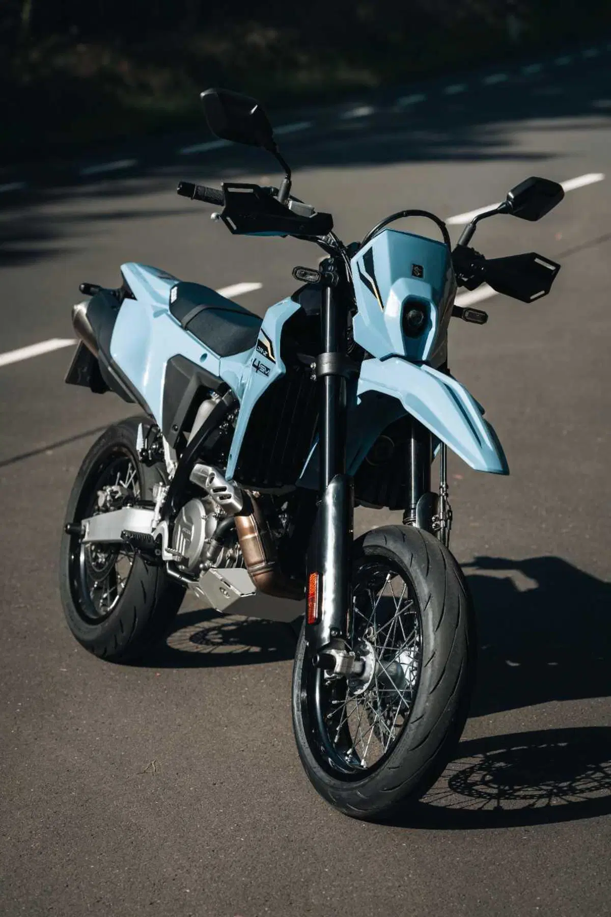 Suzuki DR-Z4 SM TEST: come va, Pro e Contro [VIDEO E GALLERY] (14)