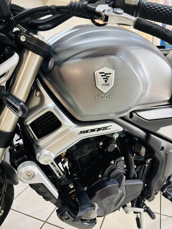 Voge Trofeo 500AC (2022 - 25) (3)