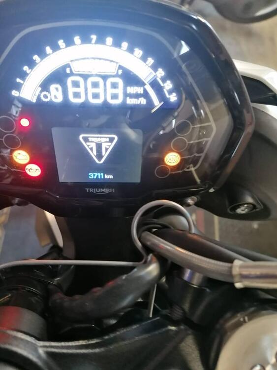 Triumph Street Triple 765 R (2023 - 25) (5)