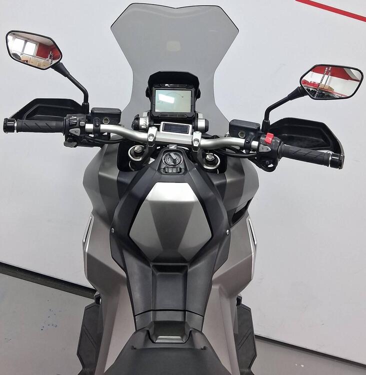Honda X-ADV 750 (2017) (4)