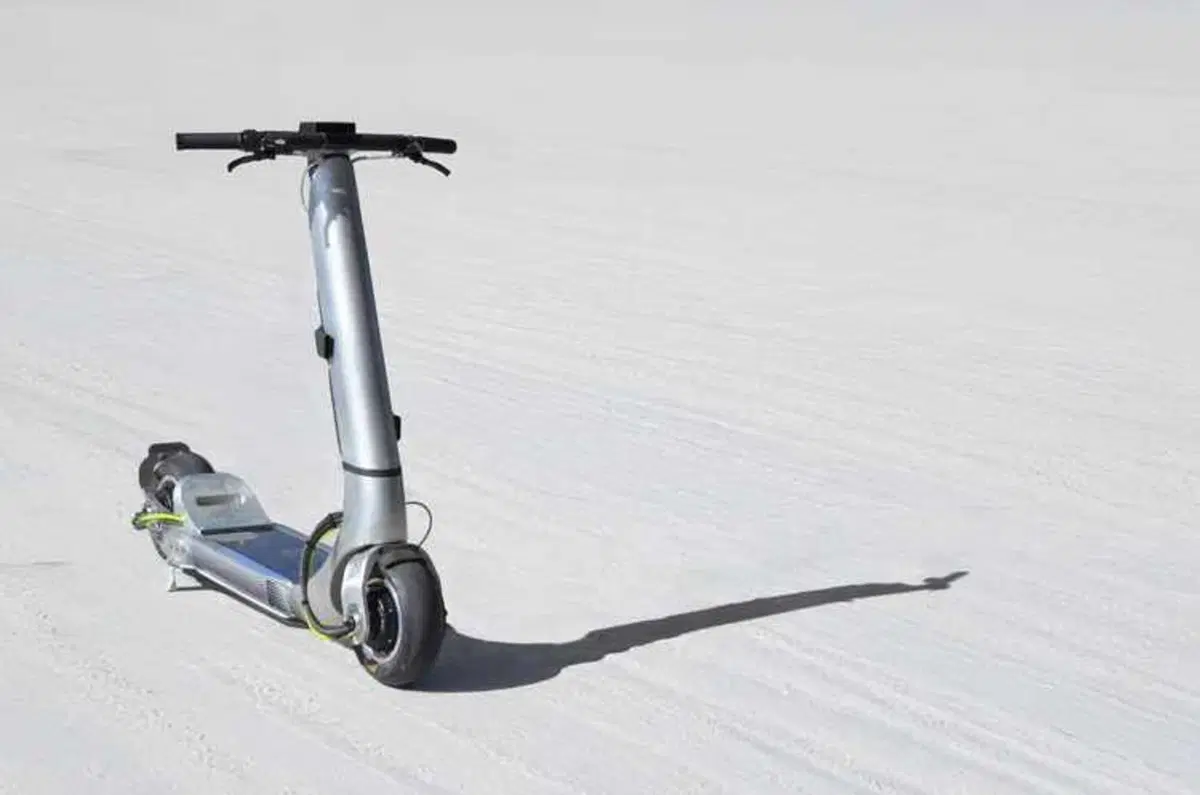 Bo Turbo: il monopattino elettrico con prestazioni da supercar (4)