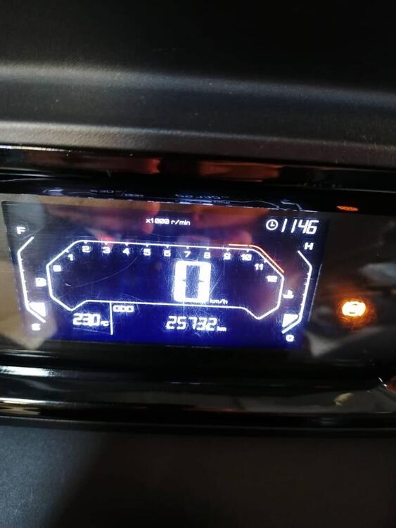 Yamaha X-Max 300 (2021 - 24) (5)