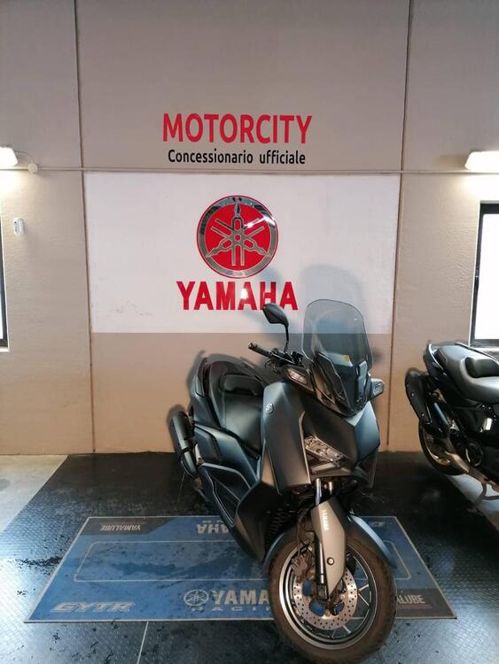 Yamaha X-Max 300 (2021 - 24) (2)