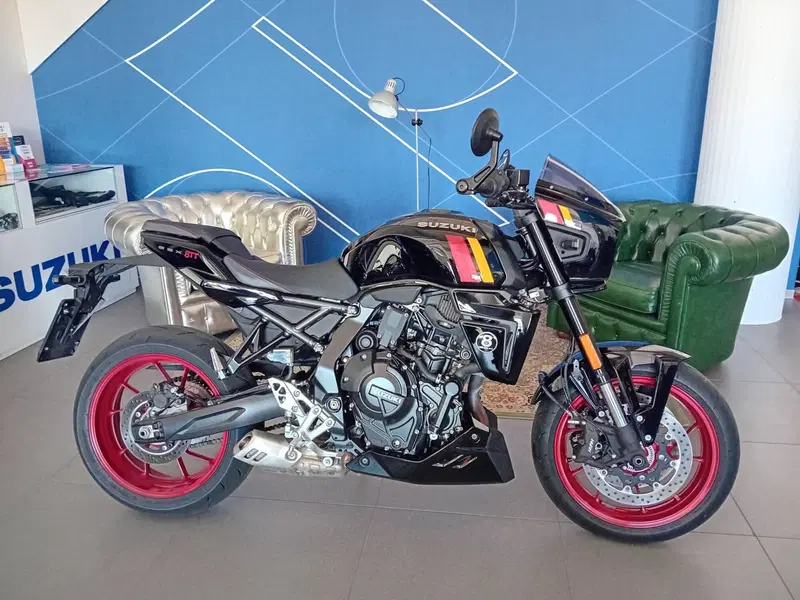 Suzuki GSX-8TT (2025 - 26)
