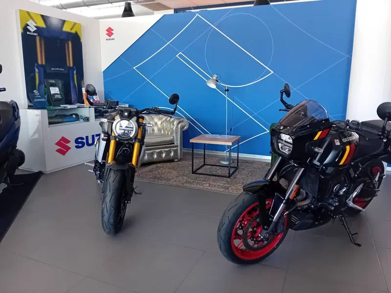 Suzuki GSX-8TT (2025 - 26) (2)