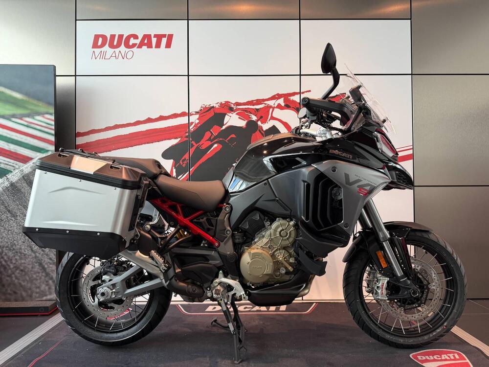 Ducati Multistrada V4 S (2025)