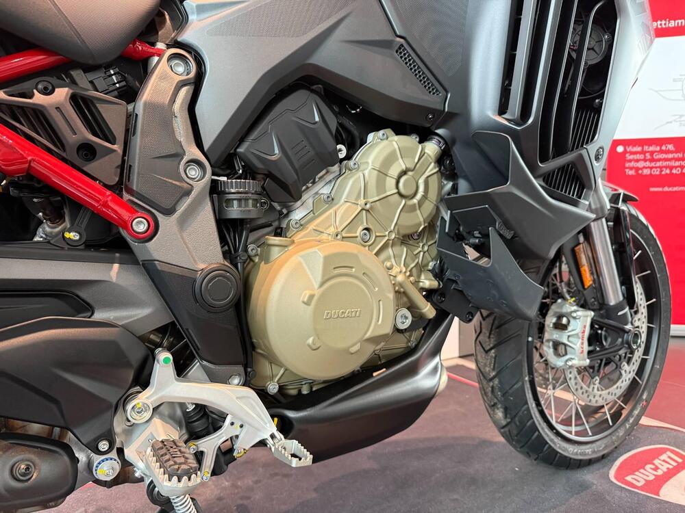 Ducati Multistrada V4 S (2025) (4)