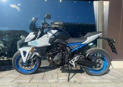 Suzuki GSX-8S (2023 - 24) usata
