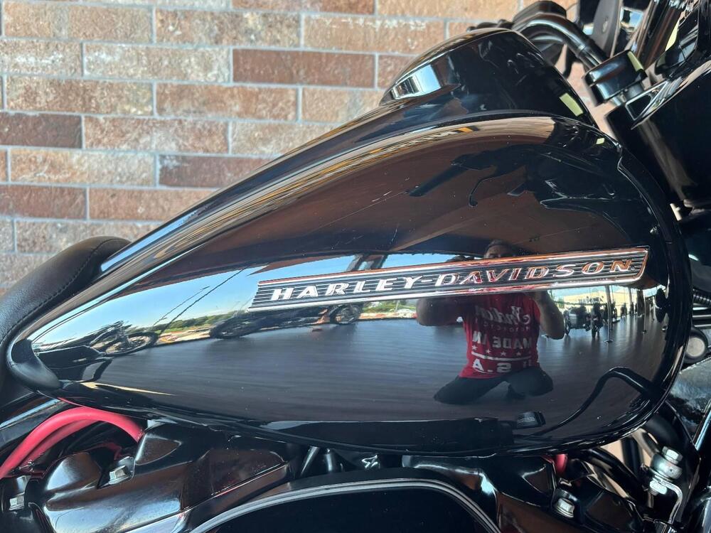 Harley-Davidson 114 Street Glide Special (2019 - 20) - FLHXS (2)