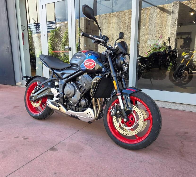Triumph Trident 660 Triple Tribute Edition (2025)