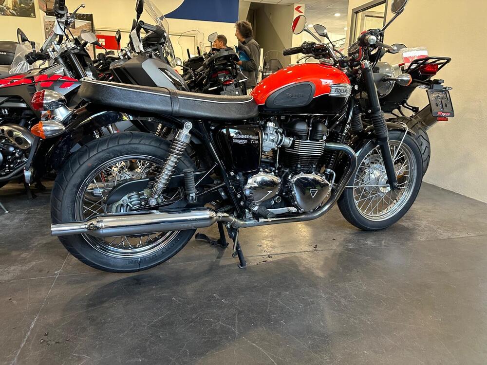 Triumph Bonneville T100 (2008 - 16) (4)