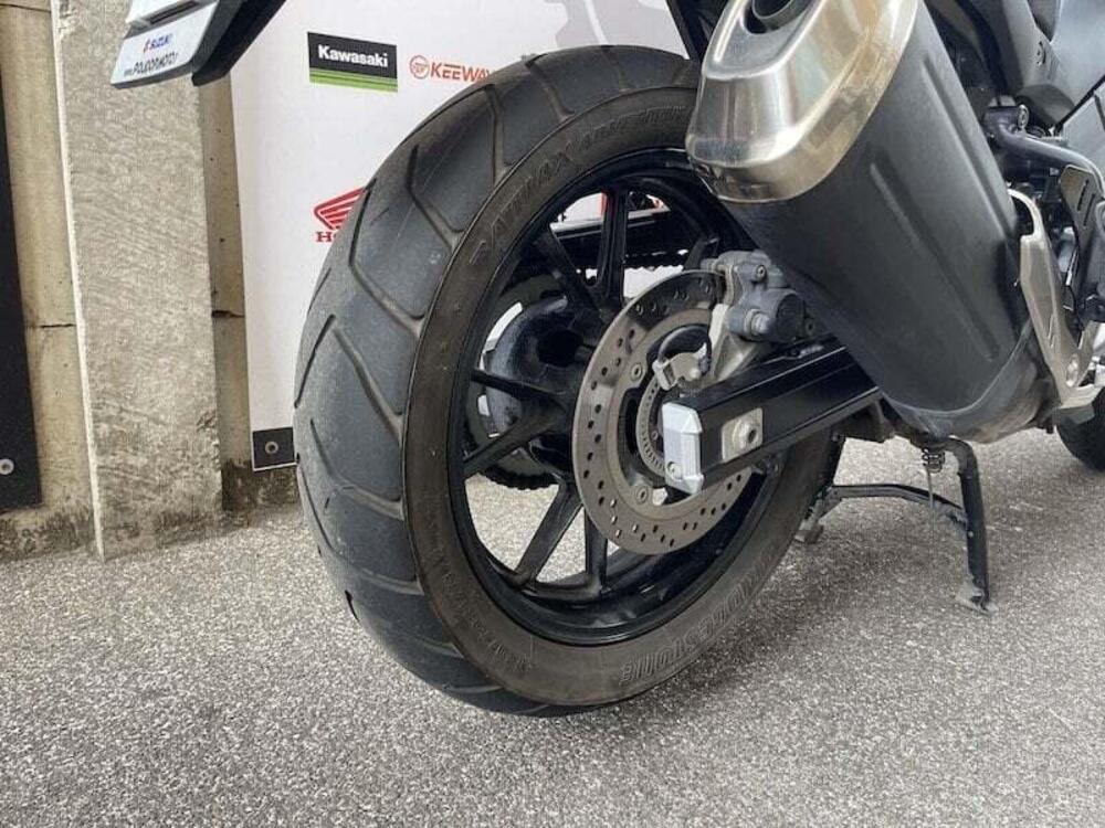 Suzuki V-Strom 650 (2021 - 25) (2)