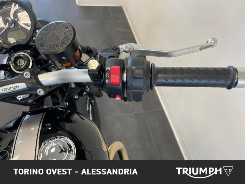 Triumph Scrambler 900 Icon Edition (2025 - 26) (8)