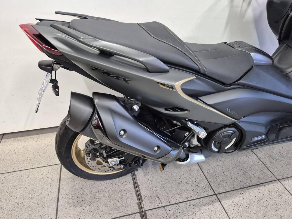 Yamaha T-Max 560 Tech Max (2020) (3)