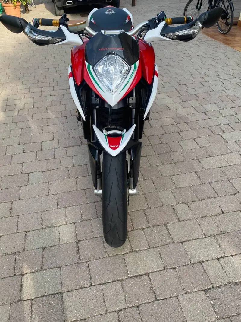 MV Agusta Rivale 800 EAS ABS (2013 -17) (5)