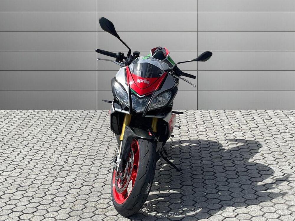 Aprilia Tuono V4 Factory (2017 - 18) (3)
