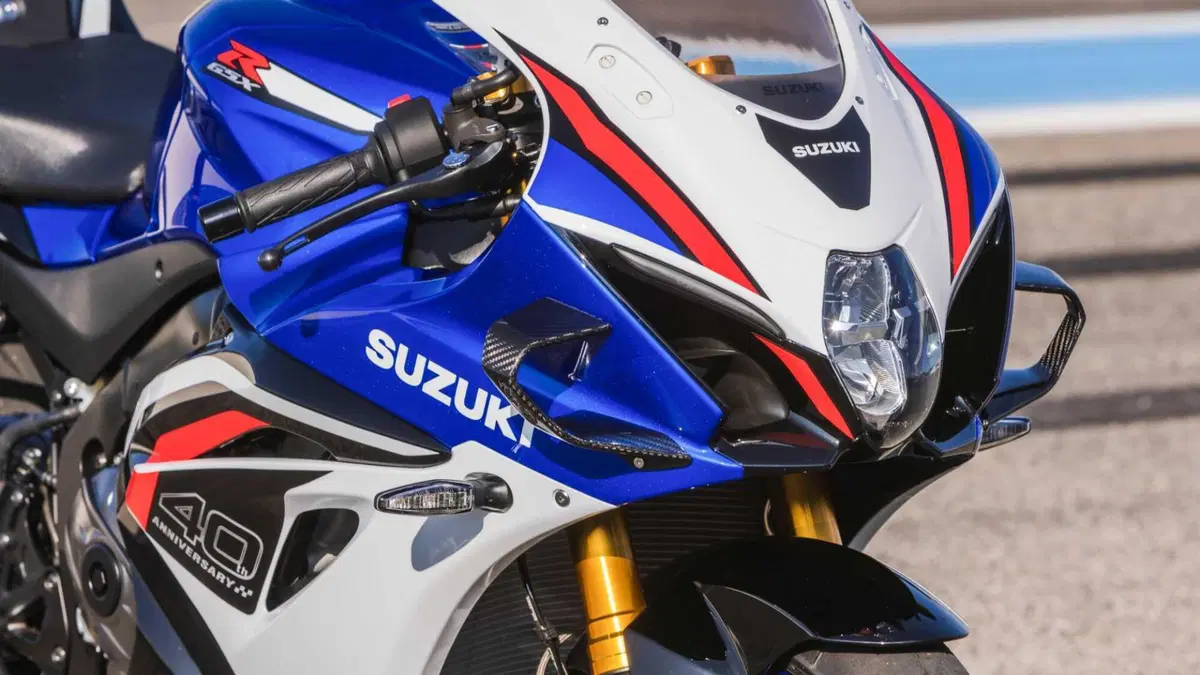 Suzuki GSX-R1000 GSX-R1000R (2026) (19)