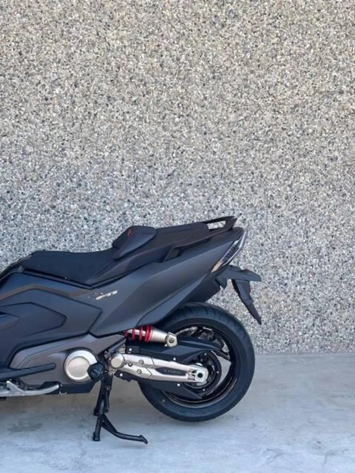 Kymco AK 575 Premium (2025 - 26) (4)