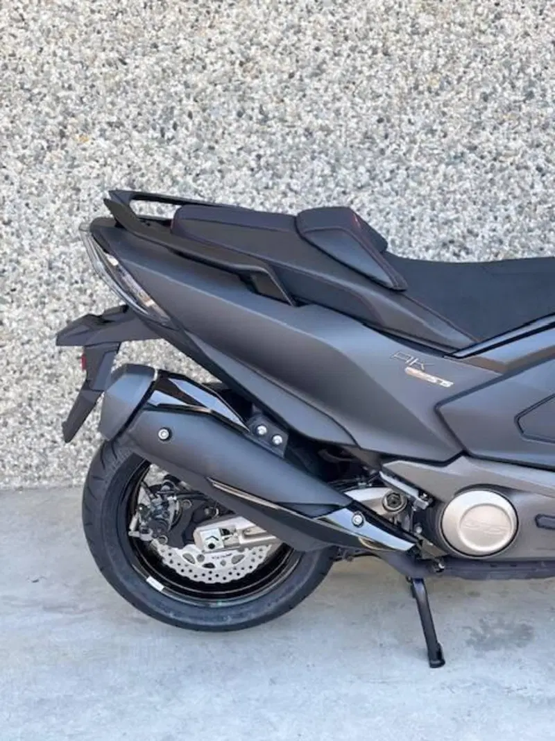 Kymco AK 575 Premium (2025 - 26) (11)