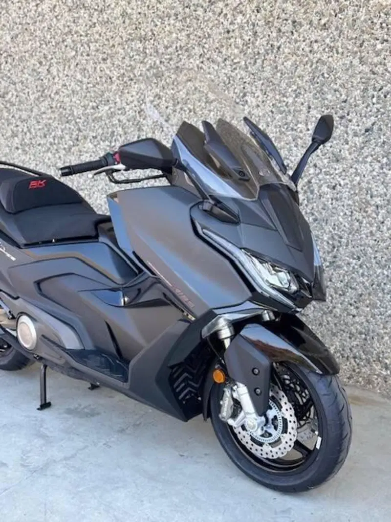 Kymco AK 575 Premium (2025 - 26) (14)