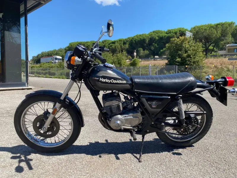 Aermacchi Harley-Davidson AMF  (4)
