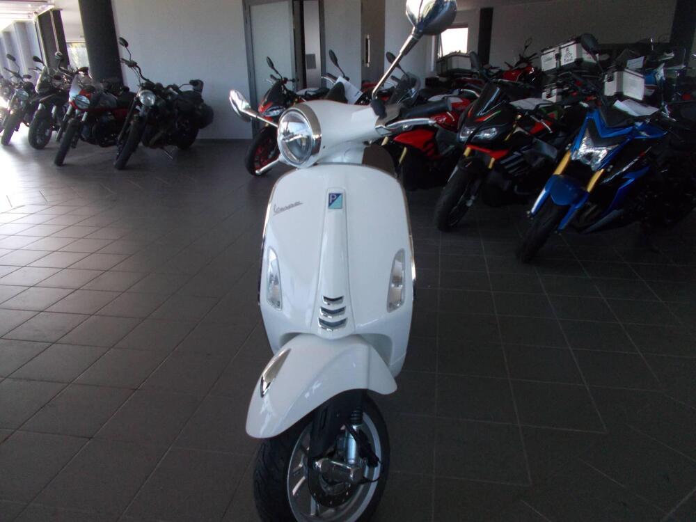 Vespa Primavera 50 4T (2018 - 20) (2)