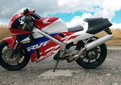 Honda RVF 400R NC35 d'epoca
